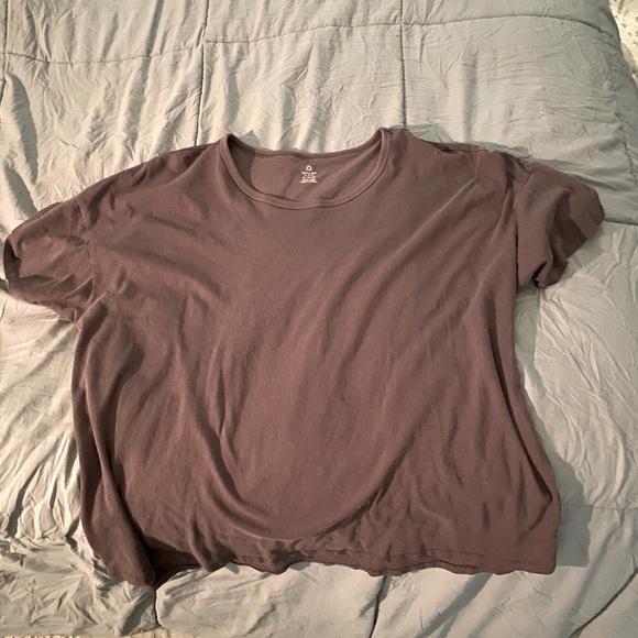 Offline by Aerie dark gray tee - Picture 1 of 2